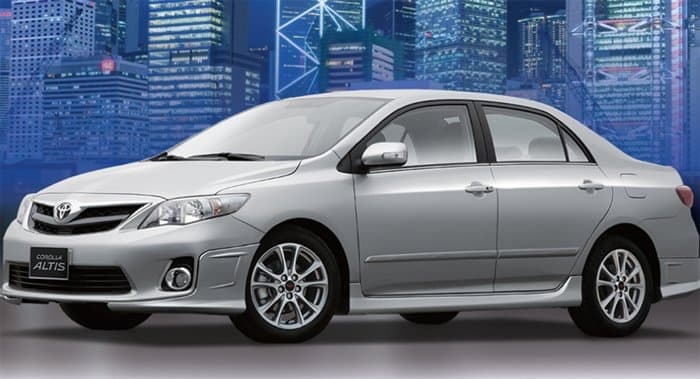 Lốp 215/45R17 phù hợp với nhiều mẫu sedan, hatchback và xe thể thao