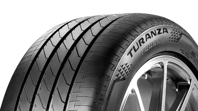 Lốp Bridgestone 205/50R17 Turanza T05 là dòng lốp touring được thiết kế cho việc di chuyển hàng ngày