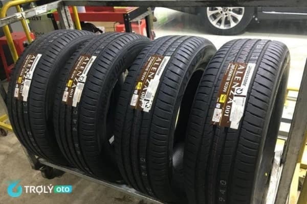 Lốp ô tô Bridgestone Alenza 001 được ứng dụng nhiều công nghệ hiện đại