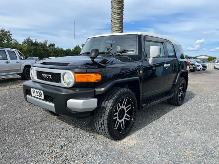Lốp 275/70R16 phù hợp với Toyota FJ 4.0