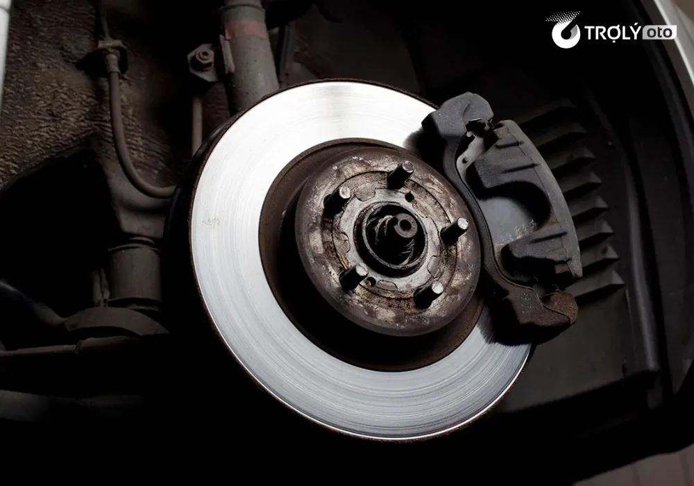 Chủ động phòng tránh từ đầu giúp hạn chế sự cố phát sinh của hệ thống phanh