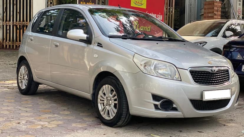 Daewoo Gentra SX sử dụng lốp cỡ 185/60R14