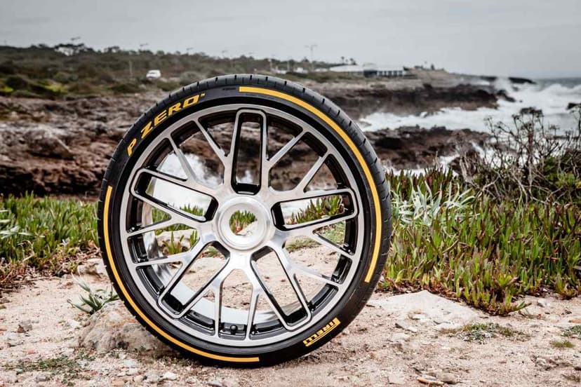 Dòng lốp ô tô P ZERO của Pirelli