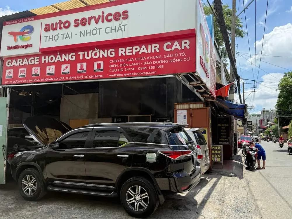 Gara Hoàng Tường là một địa điểm bảo dưỡng, sửa chữa xe uy tín tại Gò Vấp