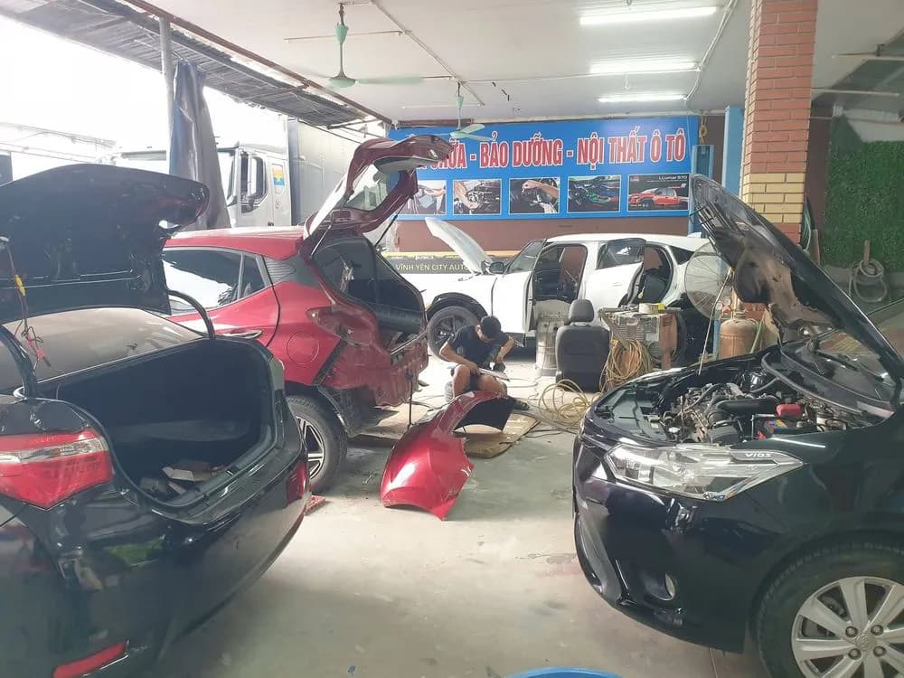 Garage Vĩnh Yên City, kết hợp sửa chữa và lắp phụ kiện ô tô tại Vĩnh Yên