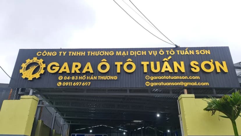 Gara ô tô Tuấn Sơn là một địa chỉ uy tín để sử dụng dịch vụ sơn gò hàn tại Đà Nẵng